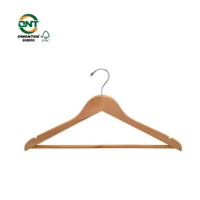 China Wooden hanger manufacturer cabides de madeira de pe for supermarket